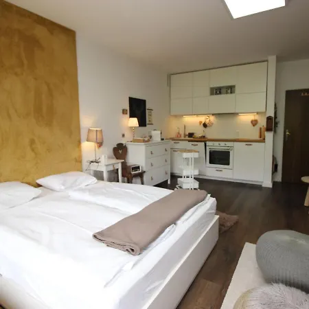 Studio Consys By Interhome